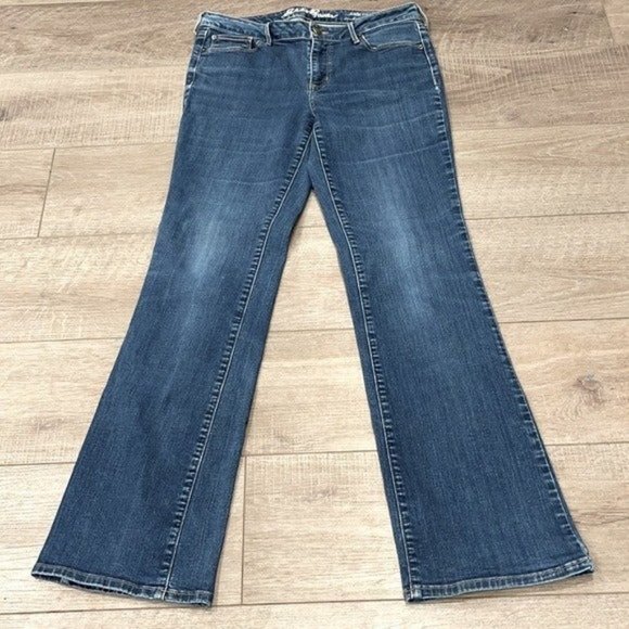 Eddie Bauer Denim - Eddie Bauer Boot Cut Jeans Specially Dyed Slightly Curvy Mid Rise Blue Size 8